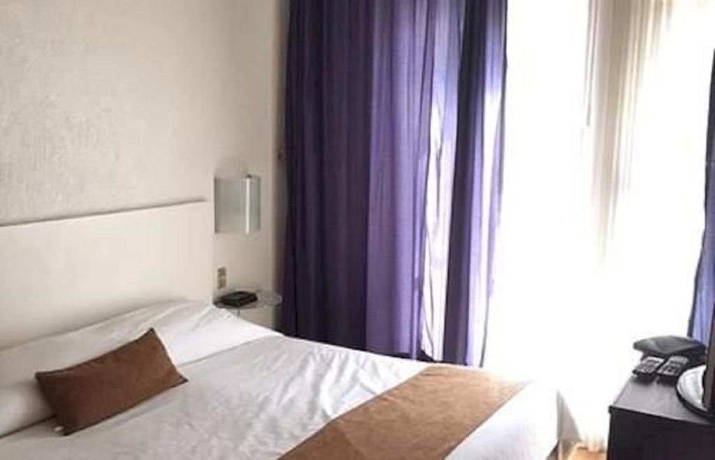 Grupo Kings Suites - Bosques De Duraznos 72 *